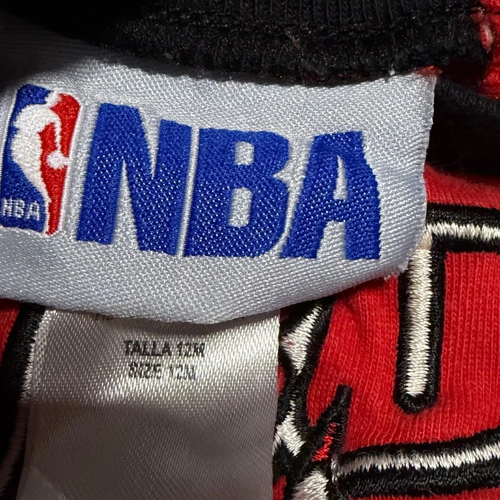 Chicago Bulls Baby Bodysuit 12M NBA Red Long Sleeve Infant Outfit‎ Vintage